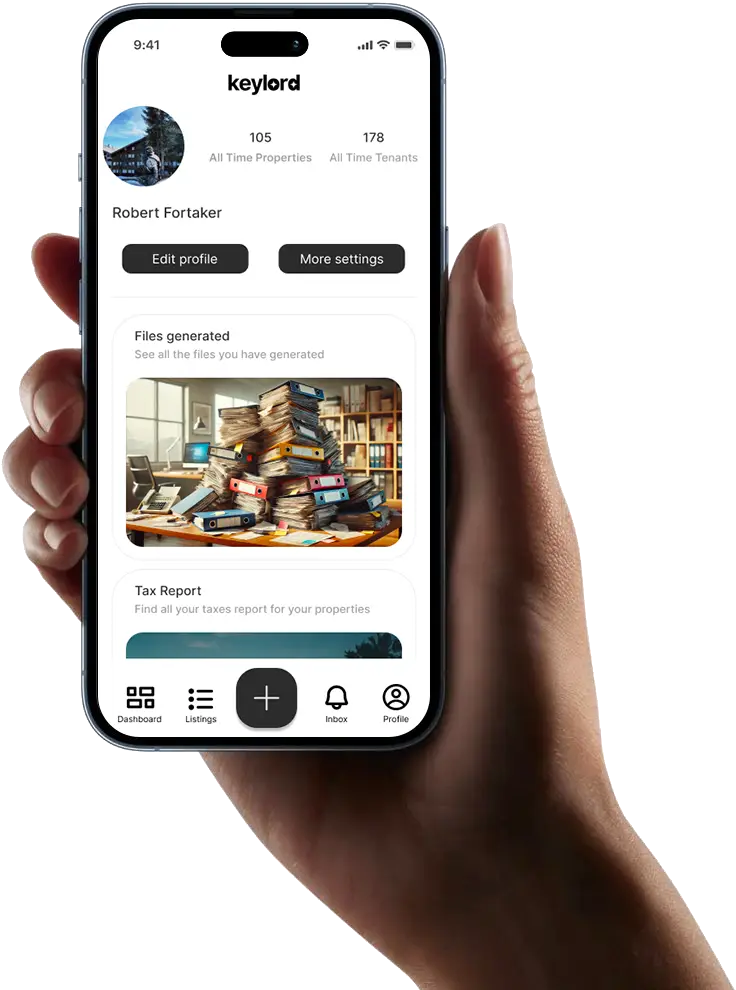 one phone in aa hand showing keylord's feature